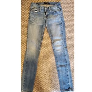 Levi's 525 too superlow Jean's size 3